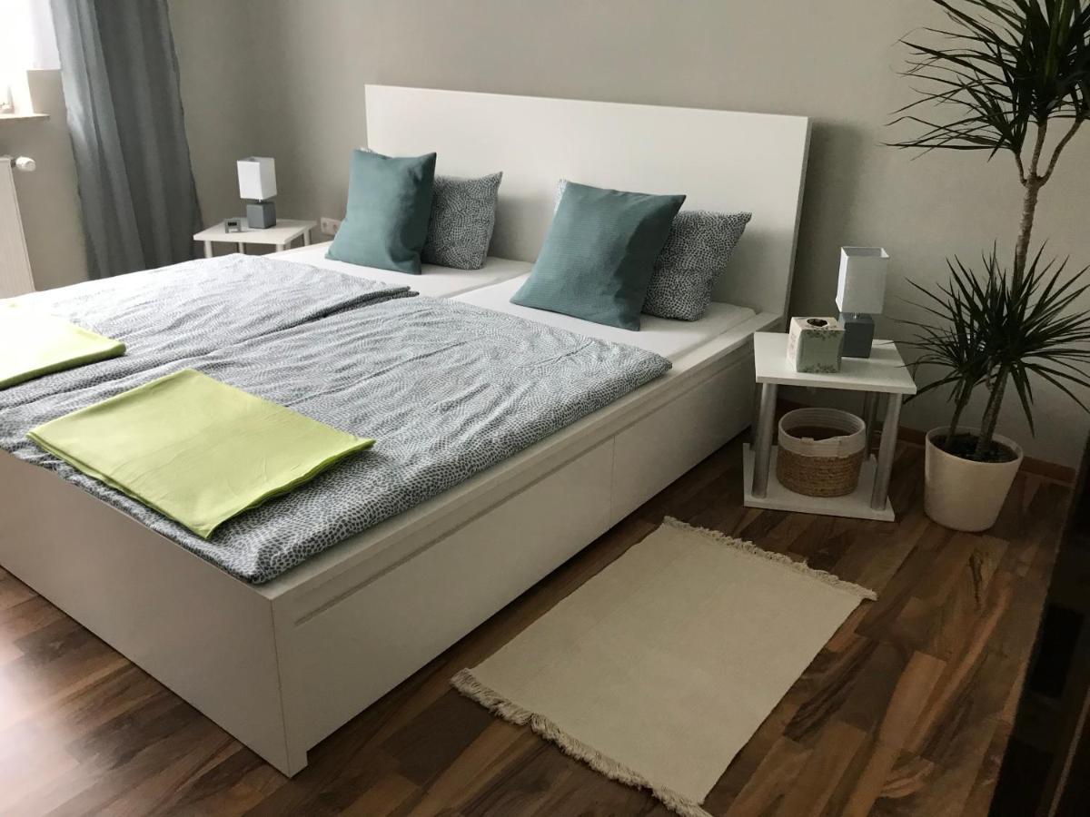 Ferienwohnung Von Paris Petersberg  Екстер'єр фото